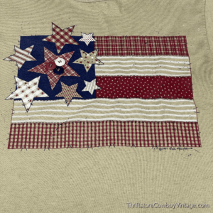 Vintage 90s QUILTED AMERICAN FLAG T-SHIRT MEDIUM 2
