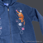 Women’s Y2K Disney Tigger Embroidered Zip Hoodie XL