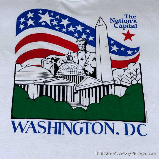 Vintage 90s Washington, D.C. The Nation’s Capital T-Shirt MEDIUM 4
