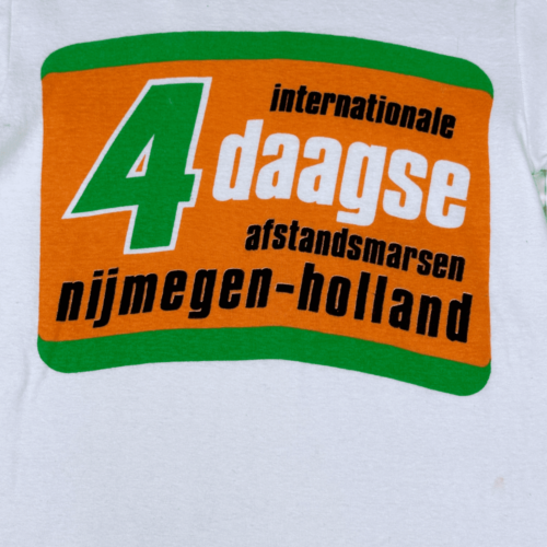 Vintage 80s Internationale 4 Daagse Afstandsmarsen Nijmegen (4 Days Marches) Women’s T-Shirt SMALL