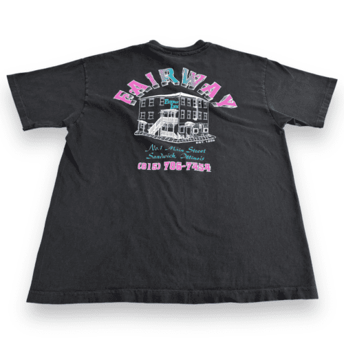 Vintage Fairway Inn Three Dart Bar Pocket T-Shirt LARGE
